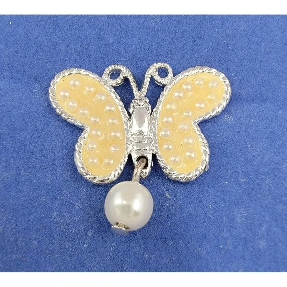 AVON Silver Butterfly Tac Pin June Pearl Birthstone‎ New With Box
